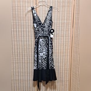 Nine West Women's Black and White dress size 4